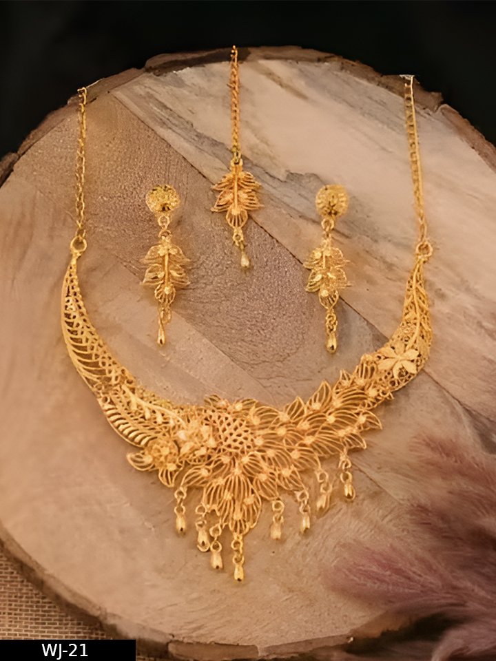 GOLD PLATED TRADITIONAL JEWELLERY SET FOR WOMEN AND GIRL