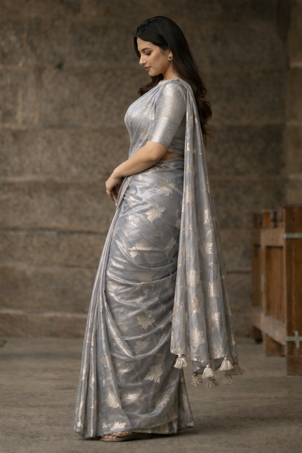 Printed saree - Image 4